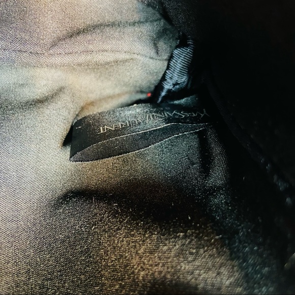 YSL crossbody pouch shoulder bag from the beauty line comes with 2 style chains - Picture 7 of 11